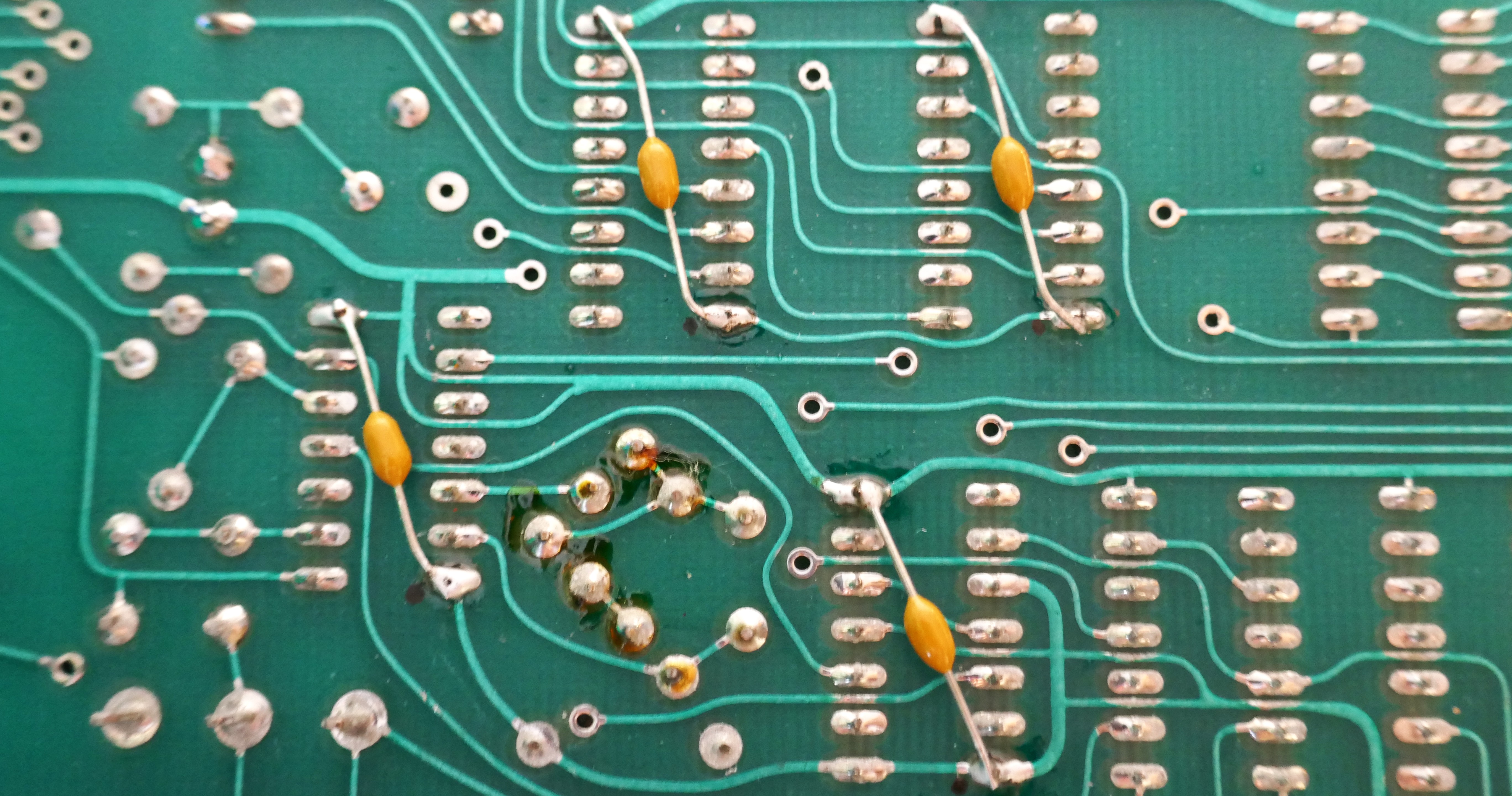 OB-X 74HCT Logic Decoupling